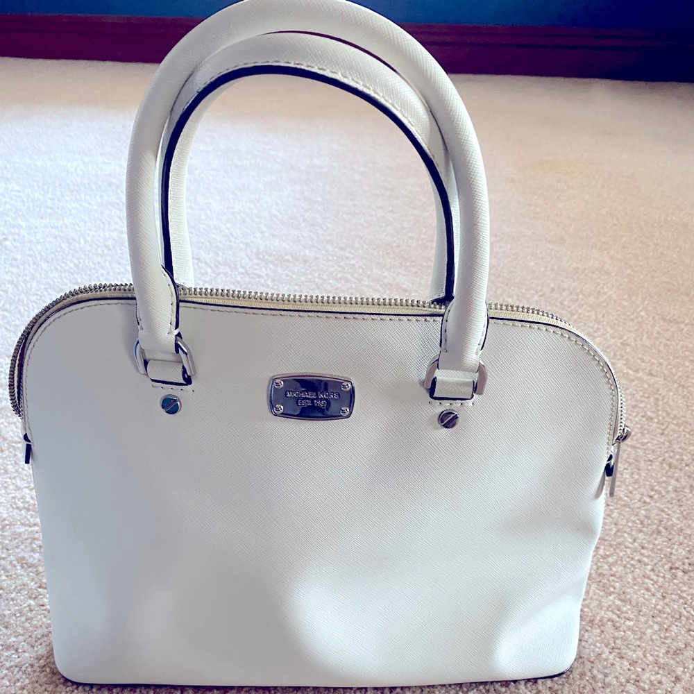 Beautiful spring / summer white handbag